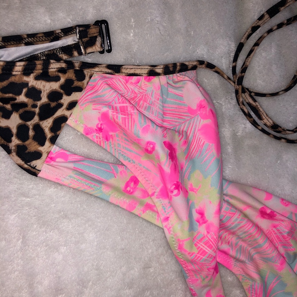 PINK- WRAP AROUND SWIM TOP